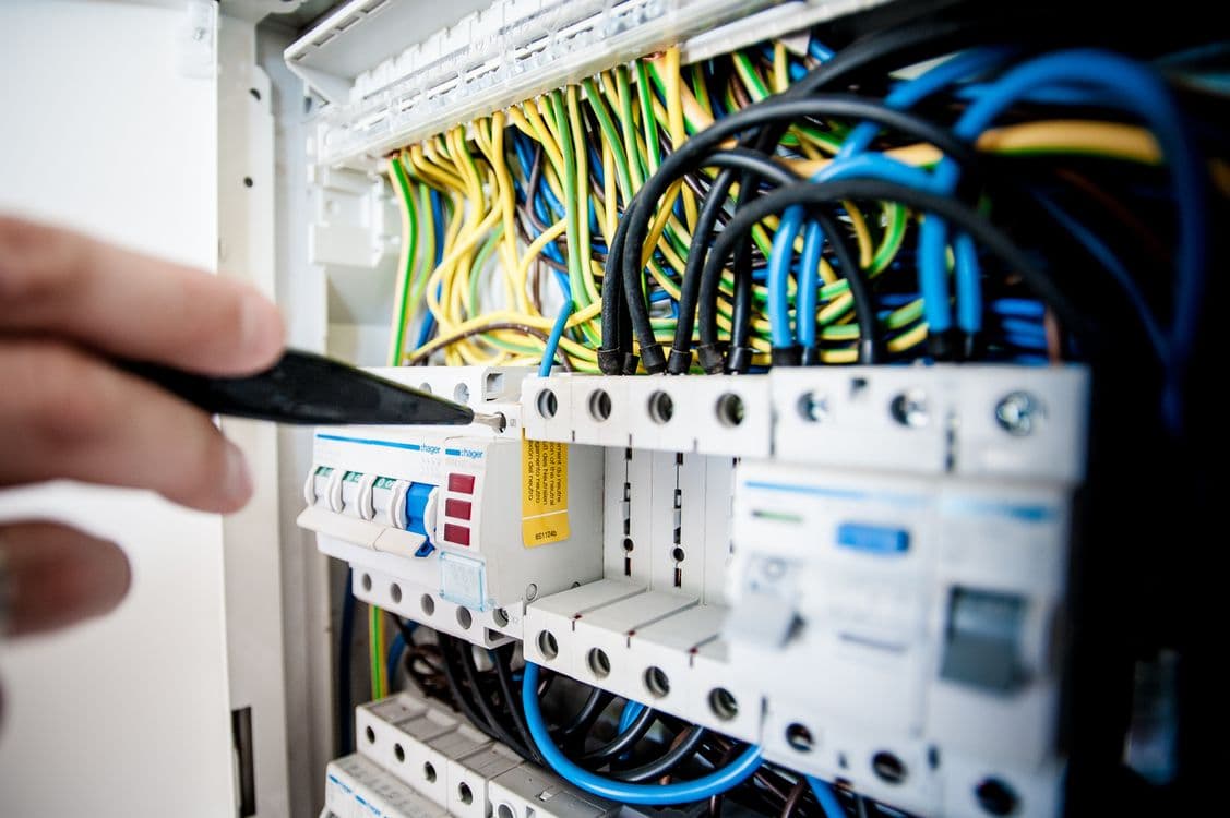 Fiber Optic Splicing Training in Uganda: Guide